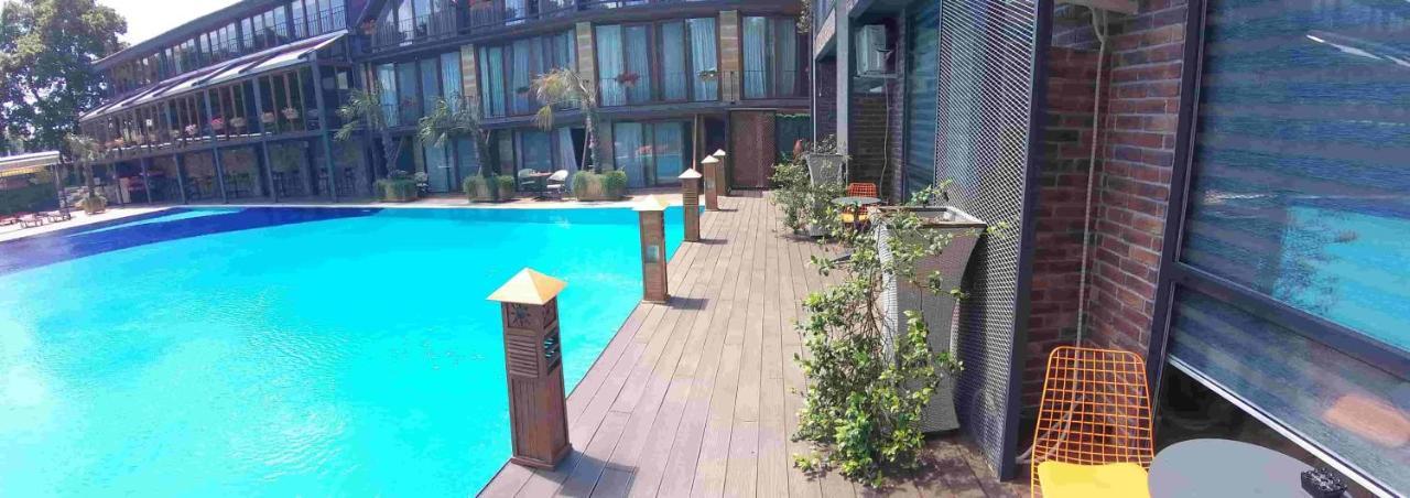 Green House Garden Park Hotel Cumhuriyet Bagian luar foto