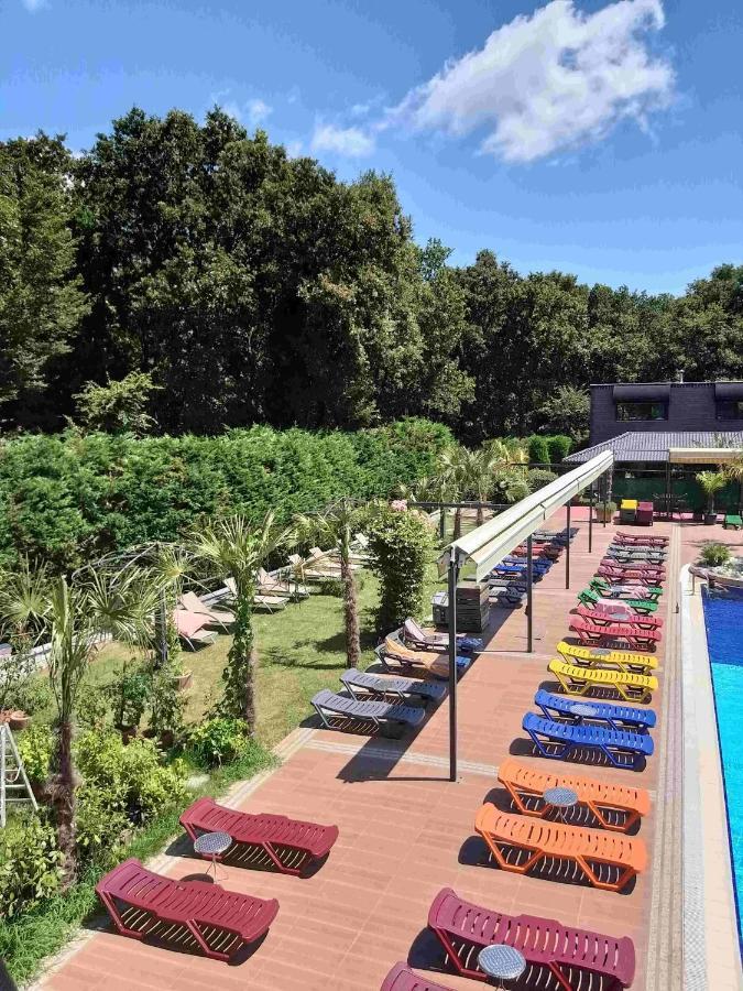Green House Garden Park Hotel Cumhuriyet Bagian luar foto