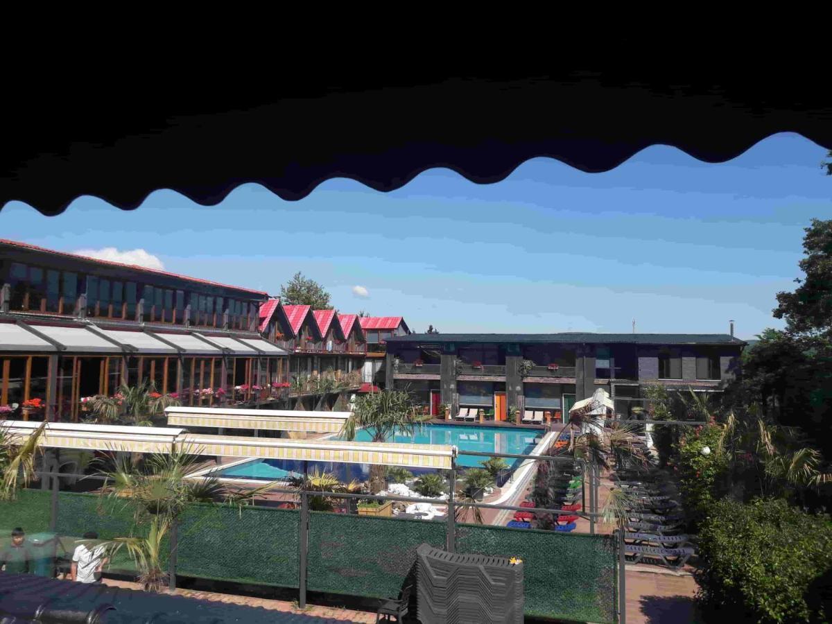 Green House Garden Park Hotel Cumhuriyet Bagian luar foto
